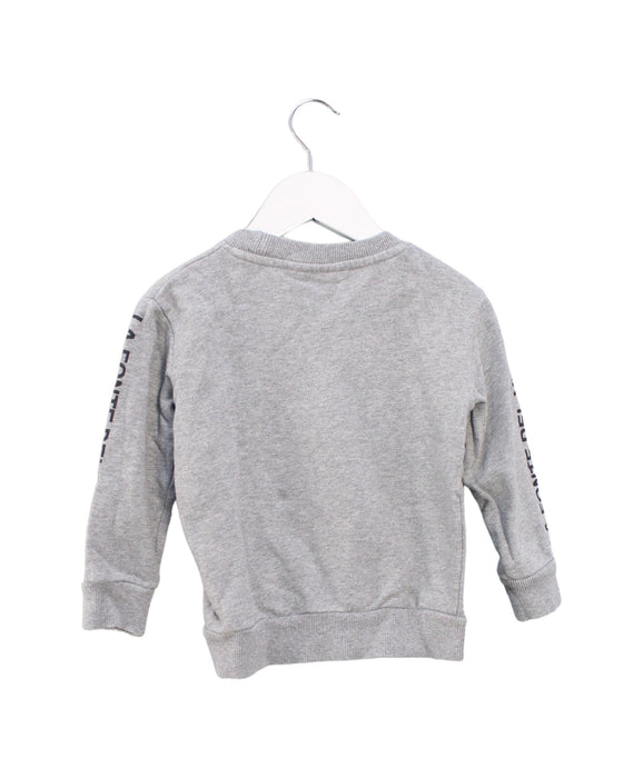 A Grey Crewneck Sweatshirts from Fila in size 2T for boy. (Back View)