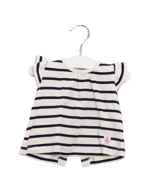 A Ivory Shorts Sets from Petit Bateau in size 3-6M for girl. (Front View)