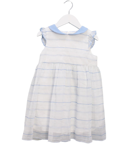A White Short Sleeve Dresses from Chickeeduck in size 4T for girl. (Front View)