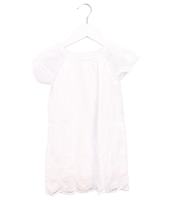 A White Short Sleeve Dresses from Vineyard Vines in size 2T for girl. (Front View)