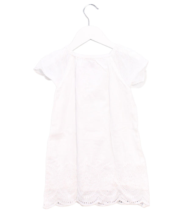 A White Short Sleeve Dresses from Vineyard Vines in size 2T for girl. (Back View)