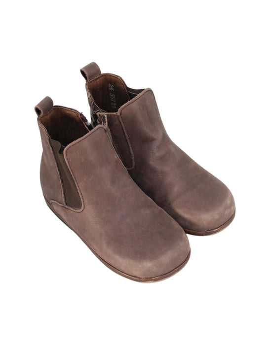 A Brown Casual Boots from Little Mary in size 3T for boy. (Front View)