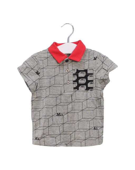 A Grey Short Sleeve Polos from Momonittu in size 12-18M for boy. (Front View)