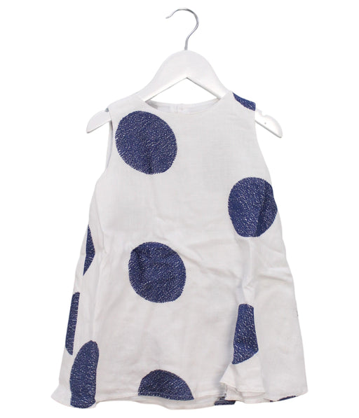 A White Sleeveless Dresses from Il Gufo in size 3T for girl. (Front View)