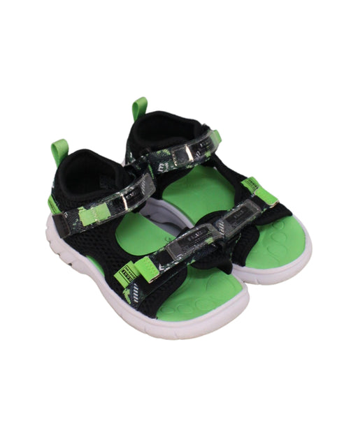 A Black Sandals from Dr. Kong in size 4T for boy. (Front View)