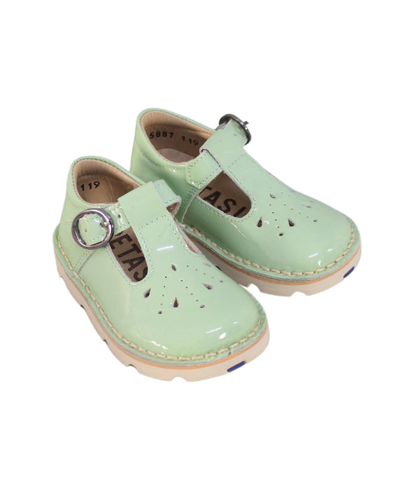 A Green Sandals from Petasil in size 12-18M for girl. (Front View)