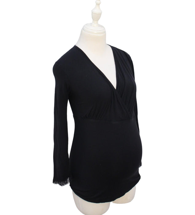 A Black Long Sleeve Tops from Mayarya in size S for maternity. (Front View)