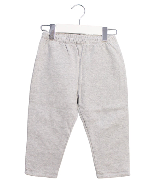 A Grey Sweatpants from Chickeeduck in size 18-24M for girl. (Front View)