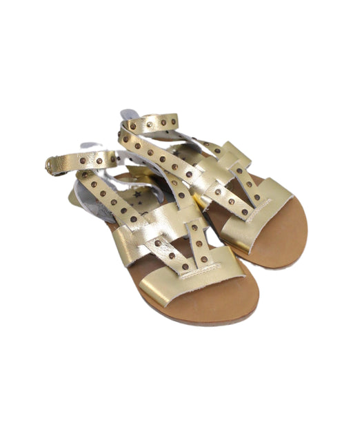 A Gold Sandals from Velveteen in size 3T for girl. (Front View)