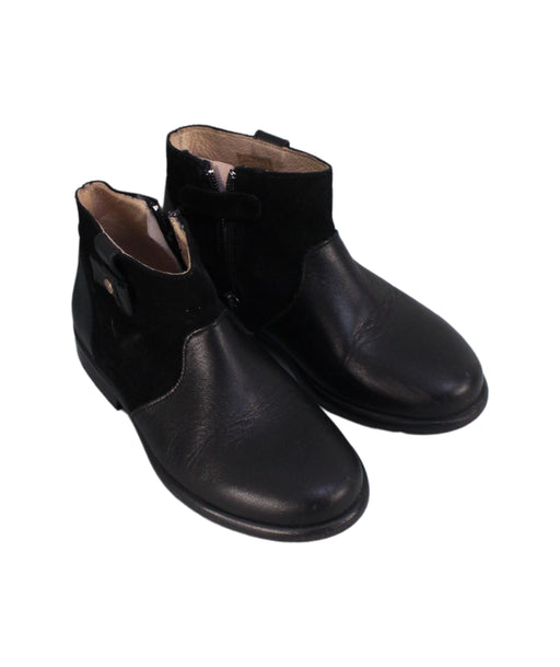 A Black Casual Boots from Jacadi in size 5T for girl. (Front View)
