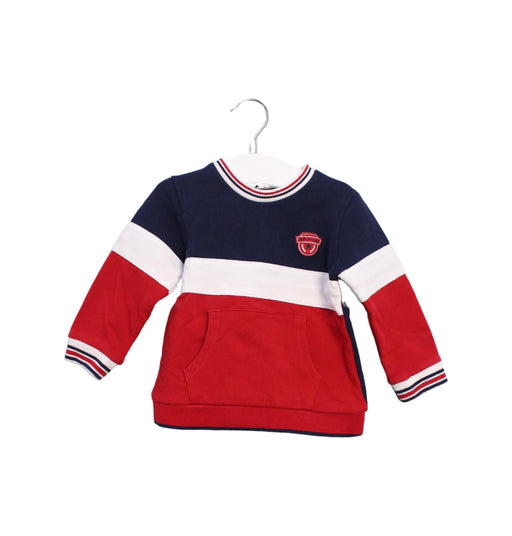A Red Crewneck Sweatshirts from Tutto Piccolo in size 12-18M for boy. (Front View)