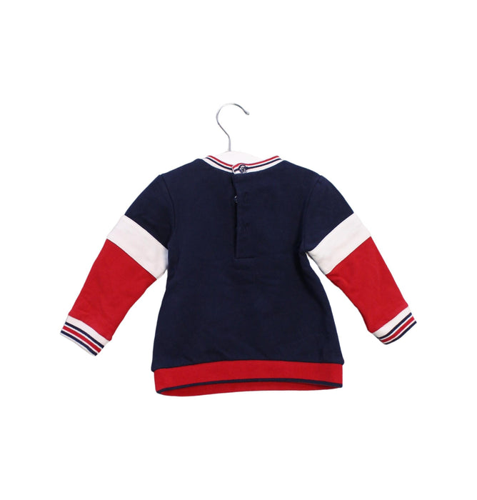 A Red Crewneck Sweatshirts from Tutto Piccolo in size 12-18M for boy. (Back View)