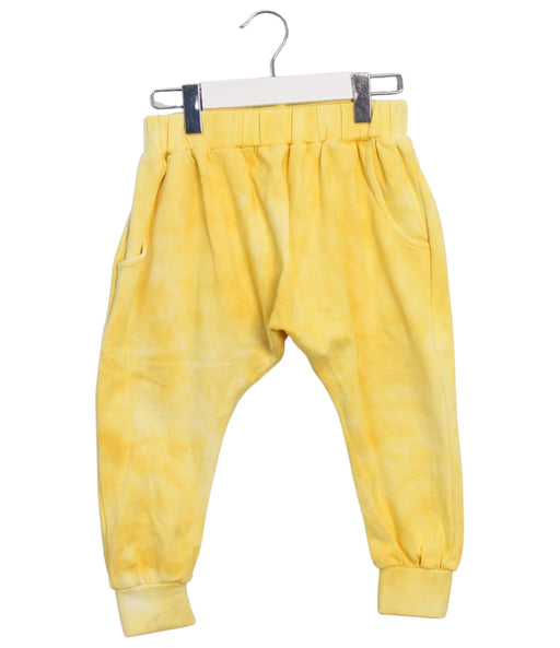 A Yellow Sweatpants from Lulaland in size 4T for girl. (Front View)