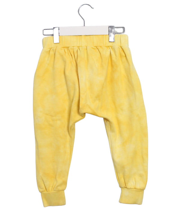 A Yellow Sweatpants from Lulaland in size 4T for girl. (Back View)