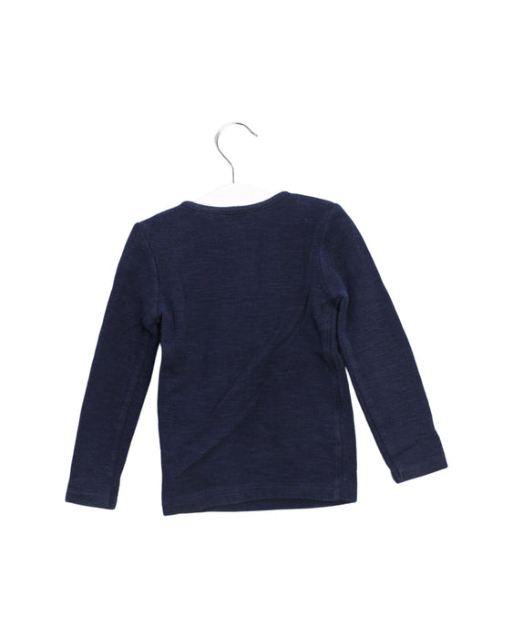 A Navy Long Sleeve Tops from Country Road in size 18-24M for boy. (Back View)