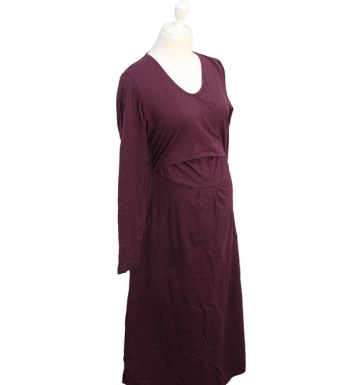 A Purple Long Sleeve Dresses from Boob in size M for maternity. (Front View)