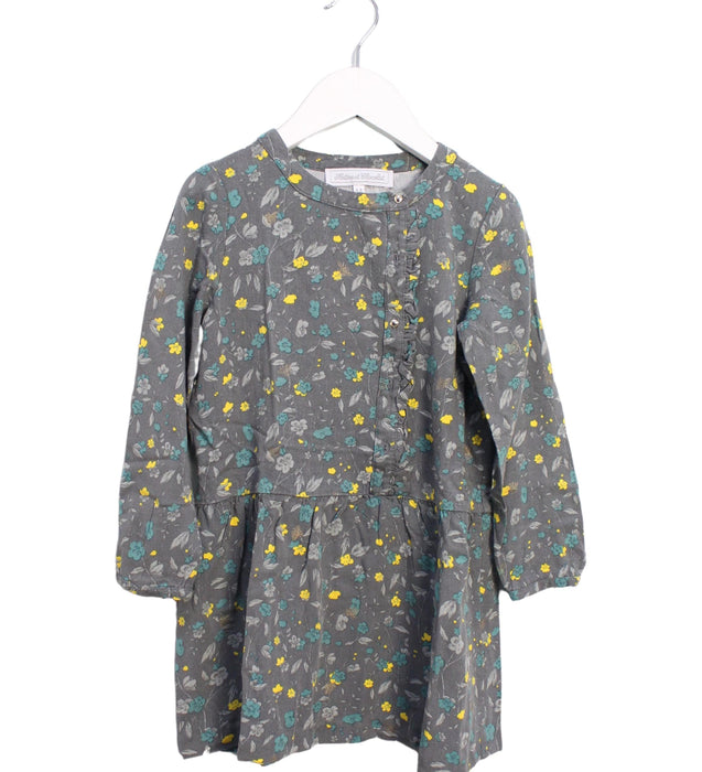 A Grey Long Sleeve Dresses from Tartine et Chocolat in size 5T for girl. (Front View)
