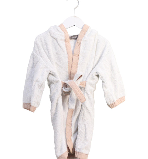 A White Bathrobes from Carre Blanc in size 2T for girl. (Front View)