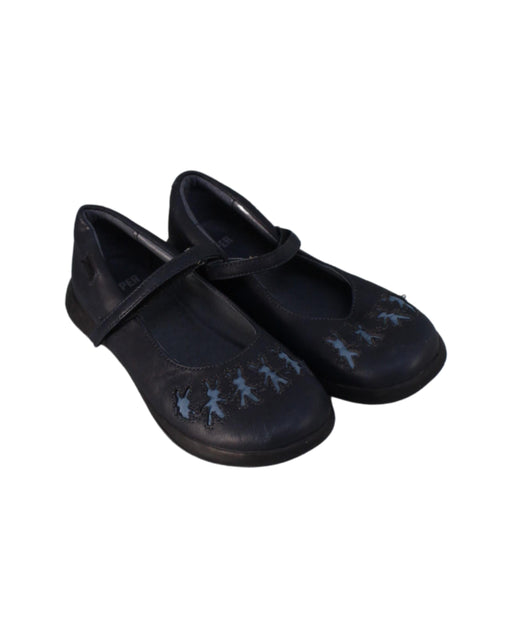 A Navy Flats from Camper in size 6T for girl. (Front View)