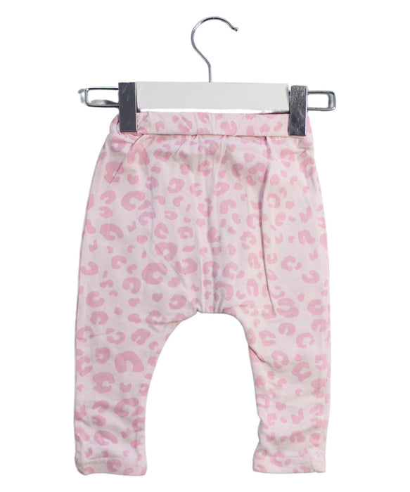 A Pink Leggings from Seed in size 3-6M for girl. (Back View)