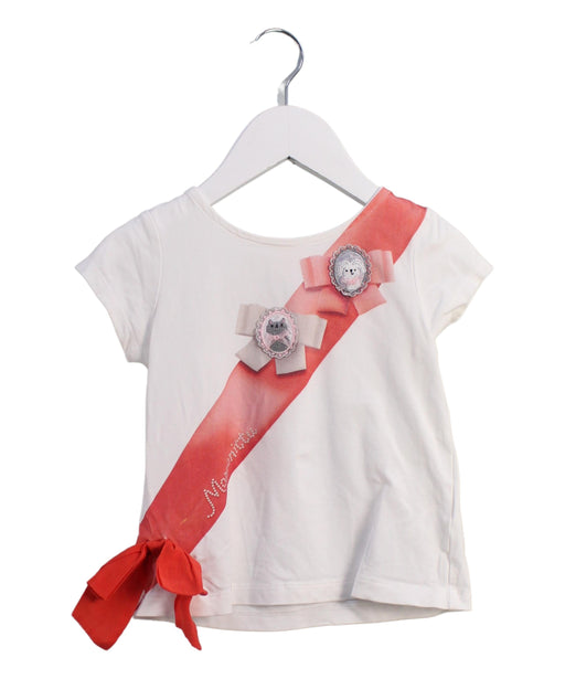 A White Short Sleeve T Shirts from Momonittu in size 2T for girl. (Front View)