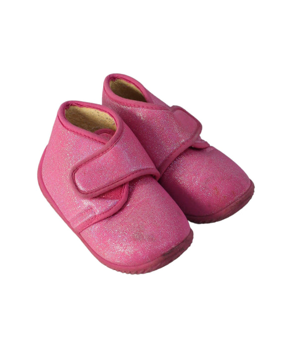 A Pink Casual Boots from Chicco in size 4T for girl. (Front View)