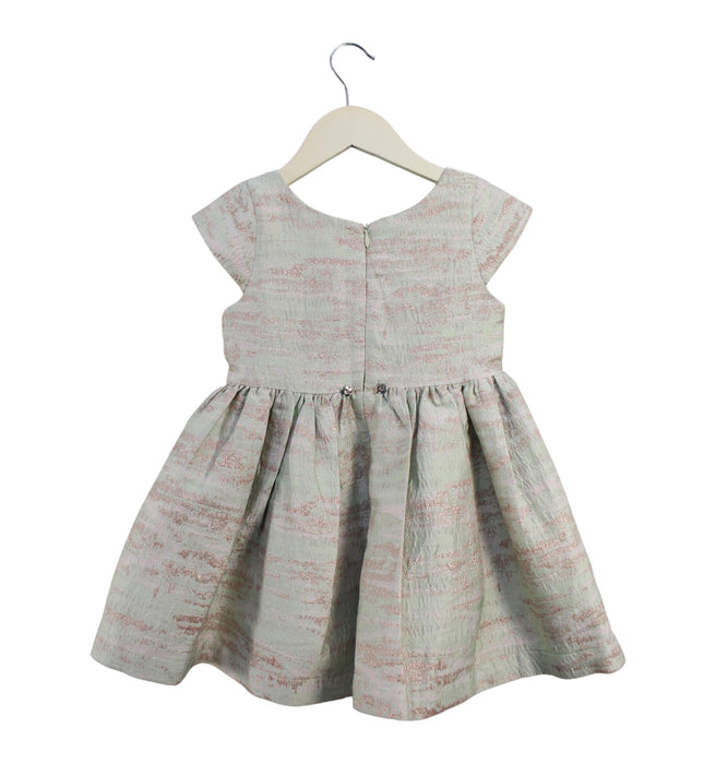 A Green Short Sleeve Dresses from Tachéri in size 4T for girl. (Back View)