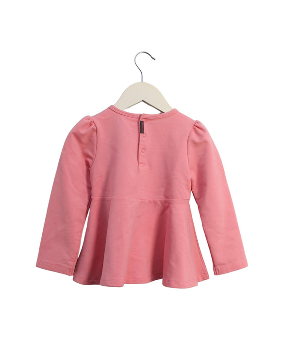 A Pink Crewneck Sweatshirts from Momonittu in size 4T for girl. (Back View)