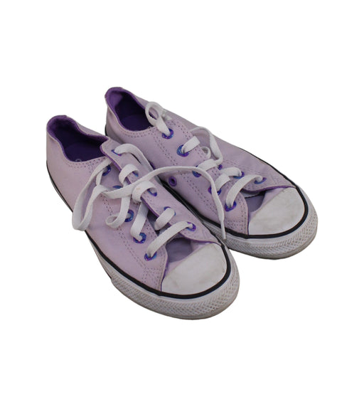 A Purple Sneakers from Converse in size 9Y for girl. (Front View)