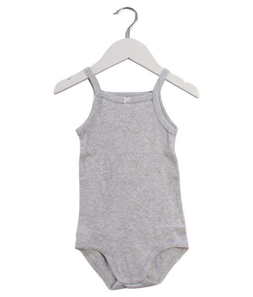 A Grey Sleeveless Bodysuits from Petit Bateau in size 3T for girl. (Front View)