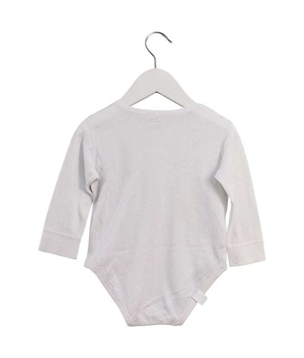 A White Long Sleeve Bodysuits from Mides in size 18-24M for neutral. (Back View)