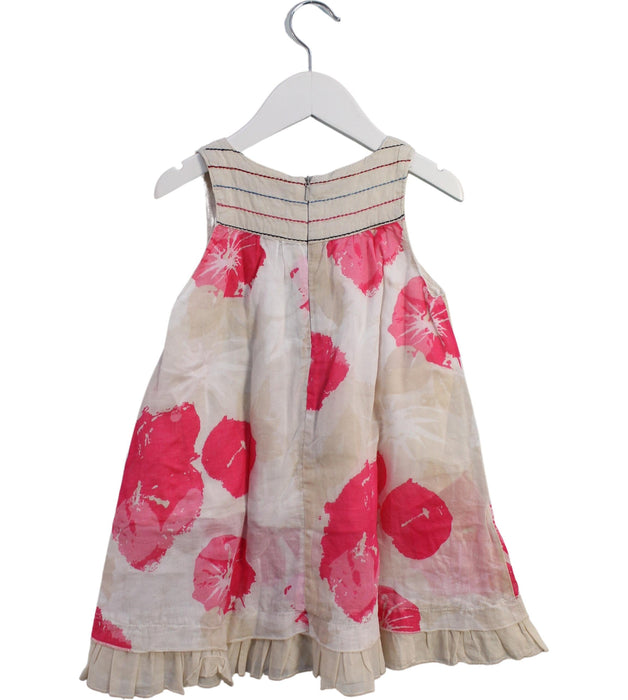 A Beige Sleeveless Dresses from Catimini in size 3T for girl. (Back View)