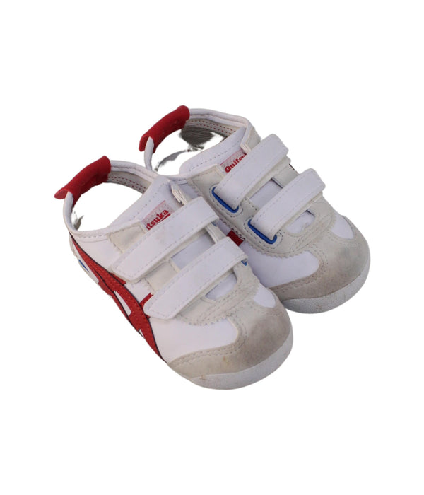 A White Sneakers from Onitsuka Tiger in size 18-24M for boy. (Front View)