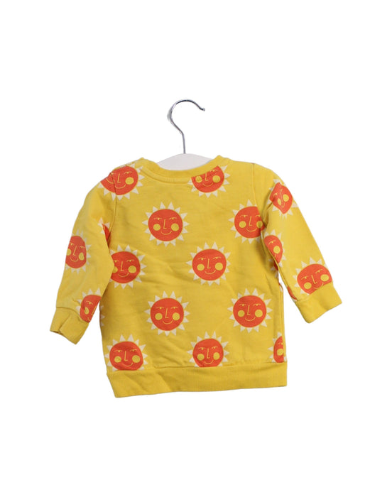 A Yellow Crewneck Sweatshirts from Seed in size 6-12M for boy. (Back View)