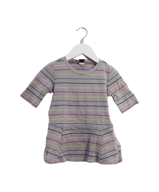 A Grey Short Sleeve Dresses from Tea in size 3T for girl. (Front View)