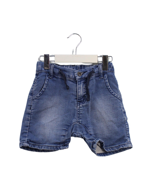 A Blue Shorts from Seed in size 6T for boy. (Front View)