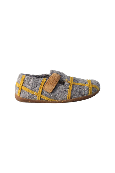 A Grey Sandals from Camper in size 3T for boy. (Back View)