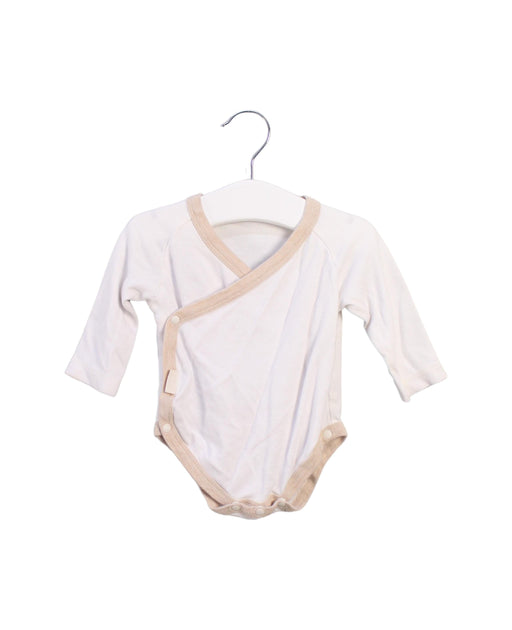 A White Long Sleeve Bodysuits from Natures Purest in size 3-6M for neutral. (Front View)