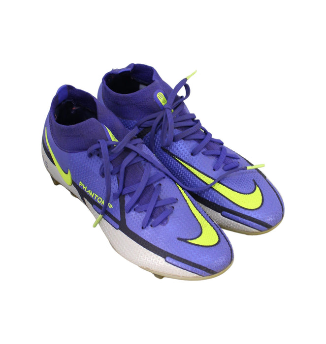 Nike Soccer Shoes 13Y - 14Y (EU39)