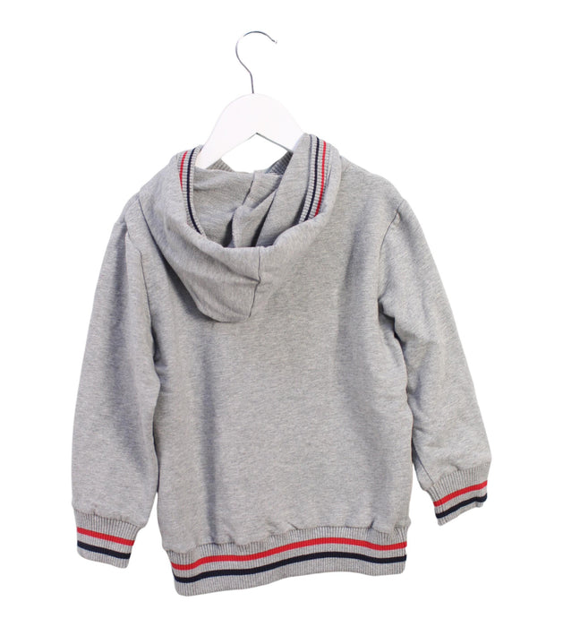 A Grey Hooded Sweatshirts from Nicholas & Bears in size 6T for boy. (Back View)