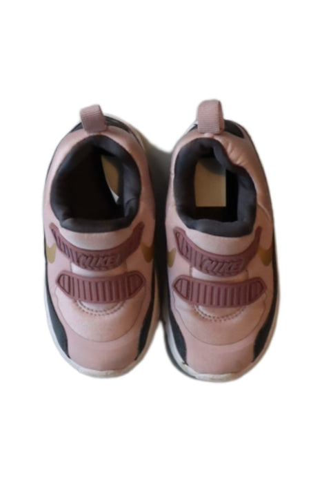 Nike Sneakers (EU25)