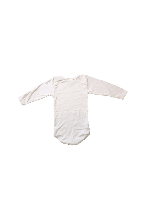 A White Long Sleeve Bodysuits from Petit Bateau in size 12-18M for neutral. (Back View)