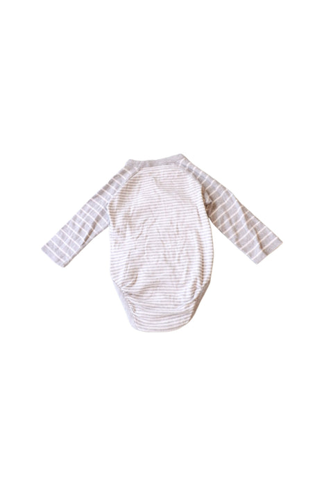 A Grey Long Sleeve Bodysuits from Hanna Andersson in size 6-12M for neutral. (Back View)
