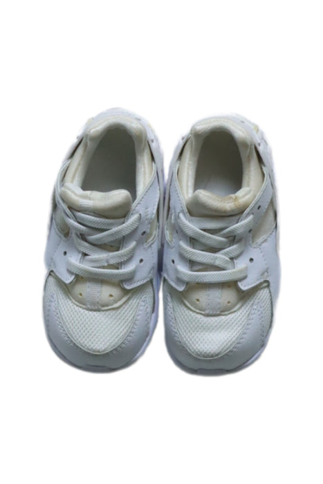 Nike Sneakers 18M - 2T (EU23.5)