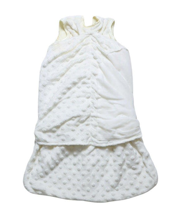 A Ivory Sleepsacs from HALO in size 0-3M for neutral. (Back View)