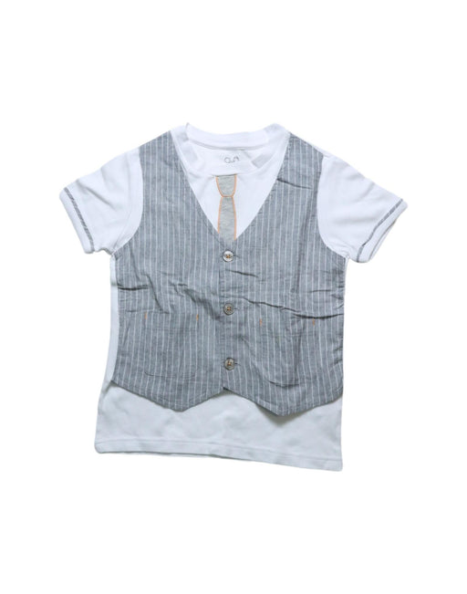 A White Short Sleeve Tops from Chickeeduck in size 4T for boy. (Front View)
