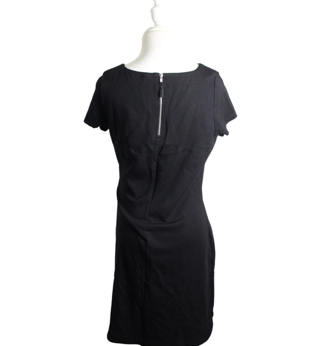 A Black Short Sleeve Dresses from Seraphine in size L for women. (Back View)