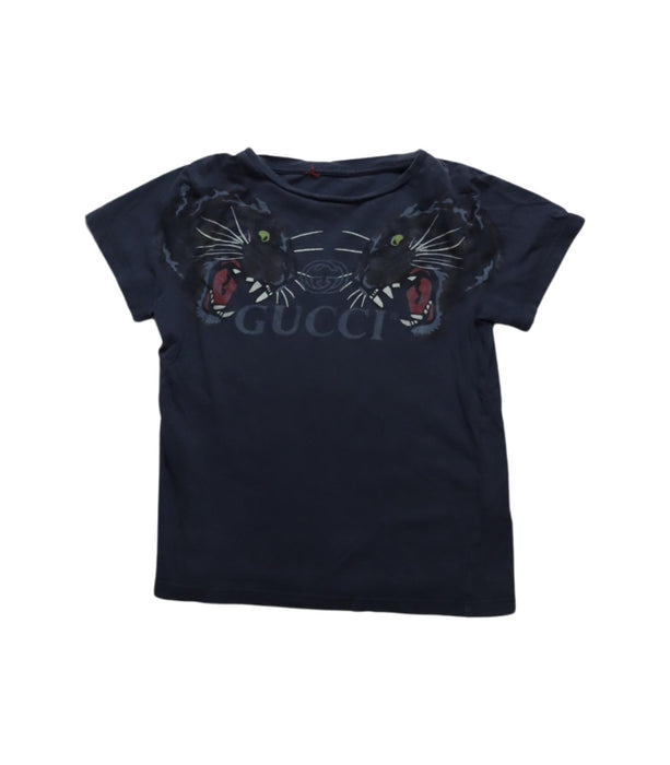 A Navy T Shirts from Gucci in size 6T for boy. (Front View)