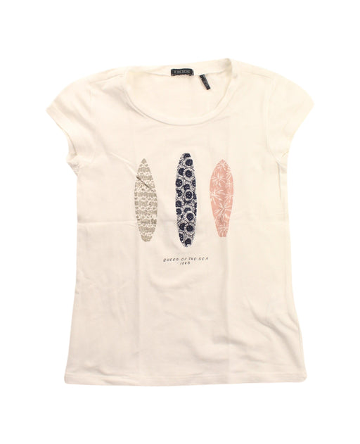 A White Short Sleeve T Shirts from IKKS in size 6T for girl. (Front View)