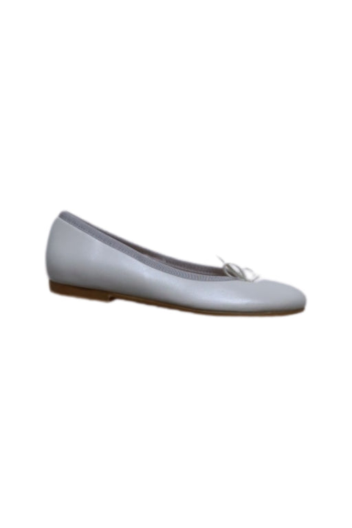 A Silver Flats from Jacadi in size 5T for girl. (Front View)